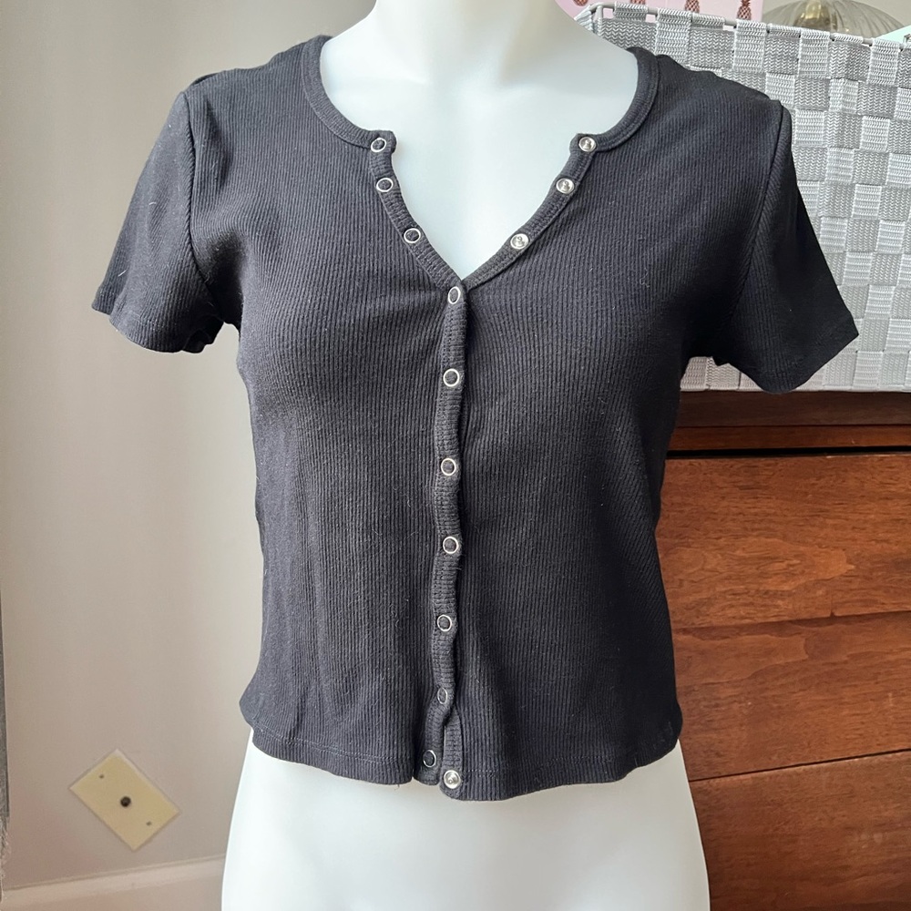 Wild Fable Black Button-Down Snap Top